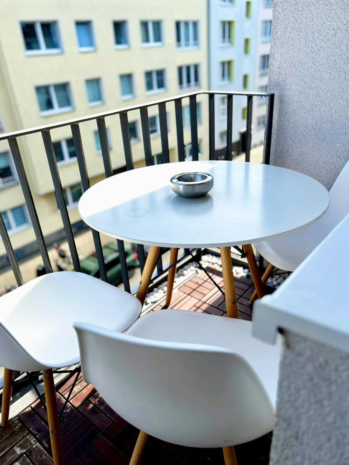 Apartment-City Кёльн Экстерьер фото